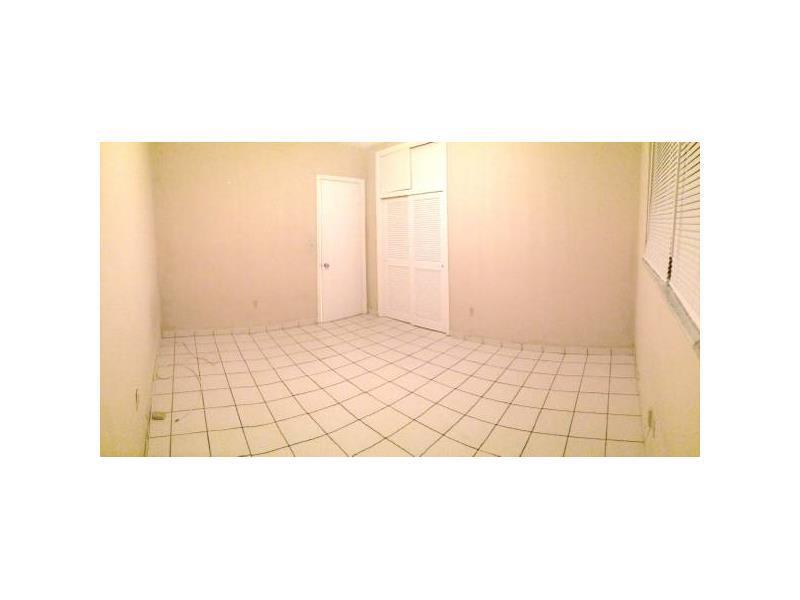 COUNRTY CLUB PRADO - Residential Lease