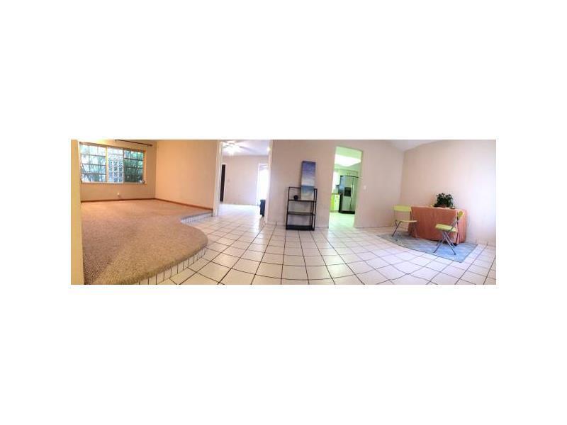 COUNRTY CLUB PRADO - Residential Lease