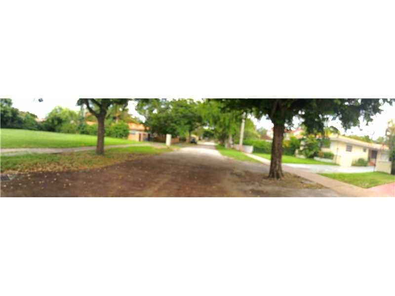 COUNRTY CLUB PRADO - Residential Lease