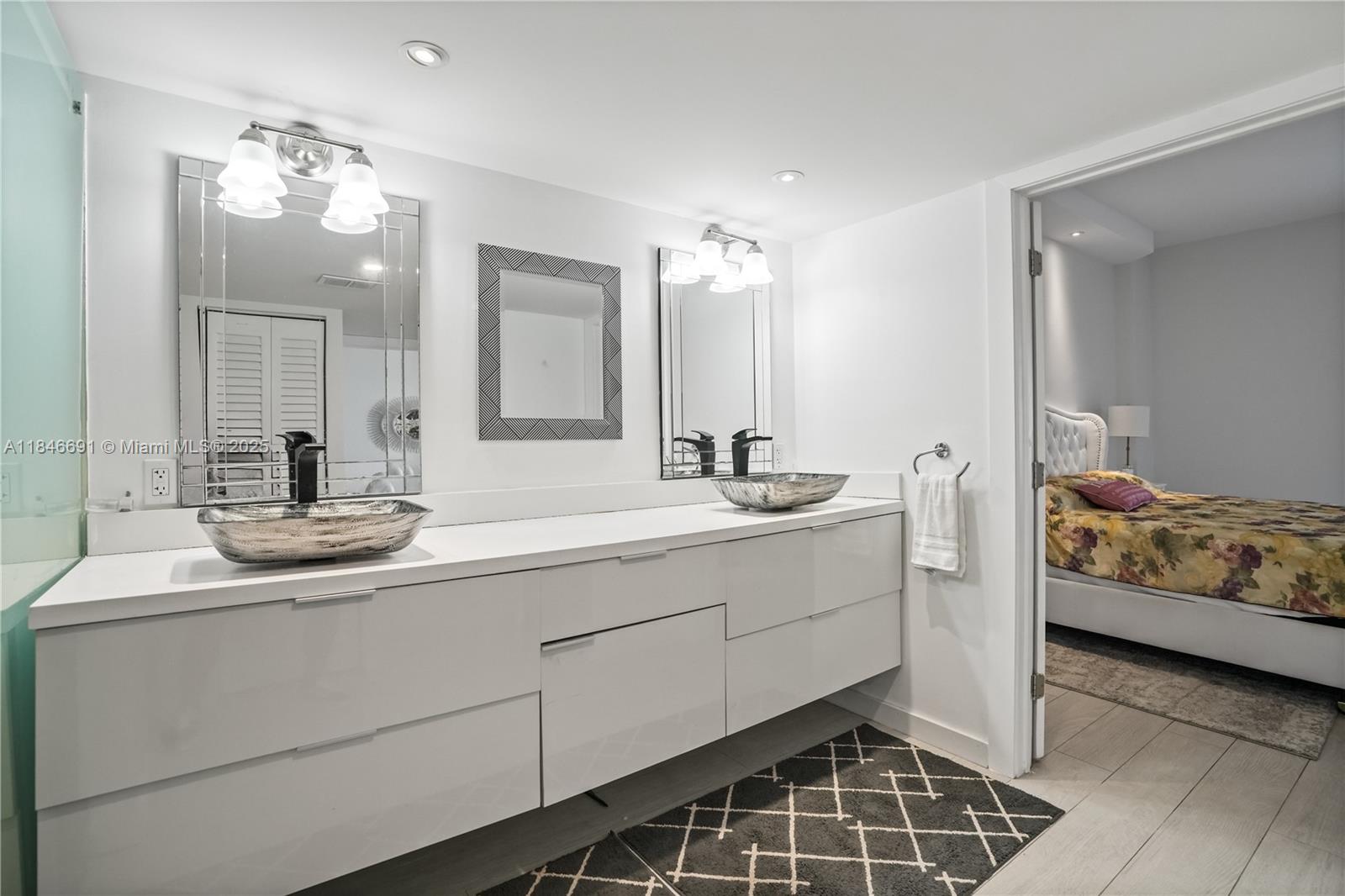 ARLEN HOUSE EAST CONDO - Residential