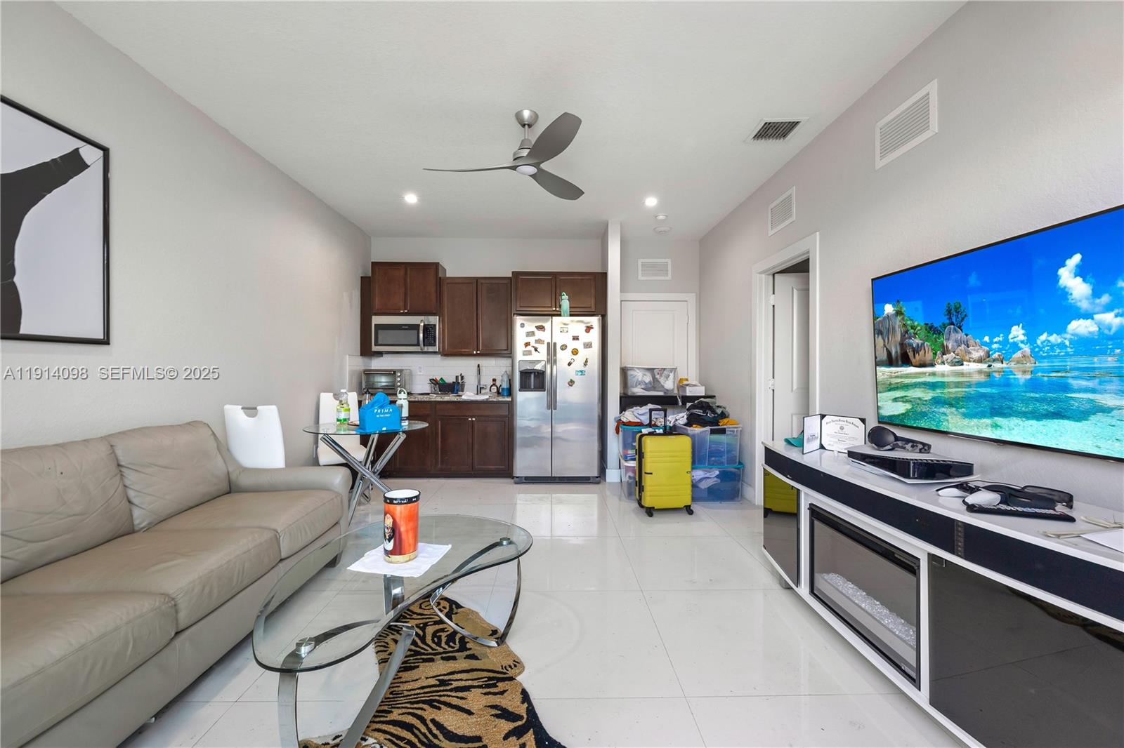 BRIGHT HOMES - Residential