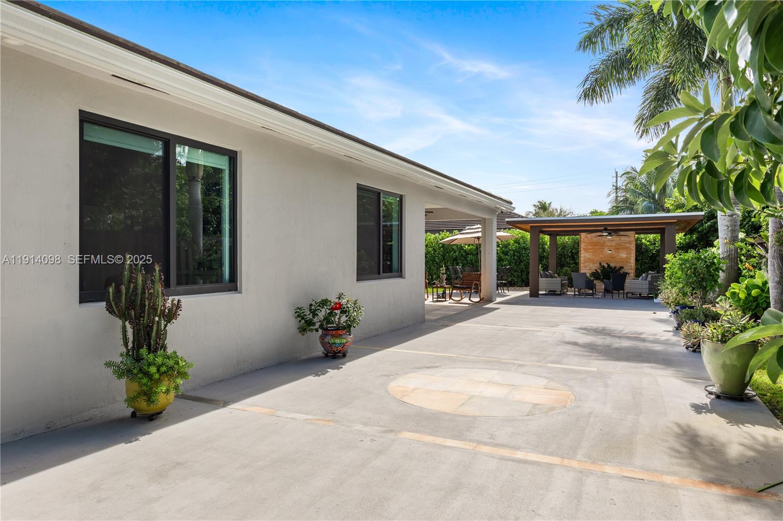 BRIGHT HOMES - Residential