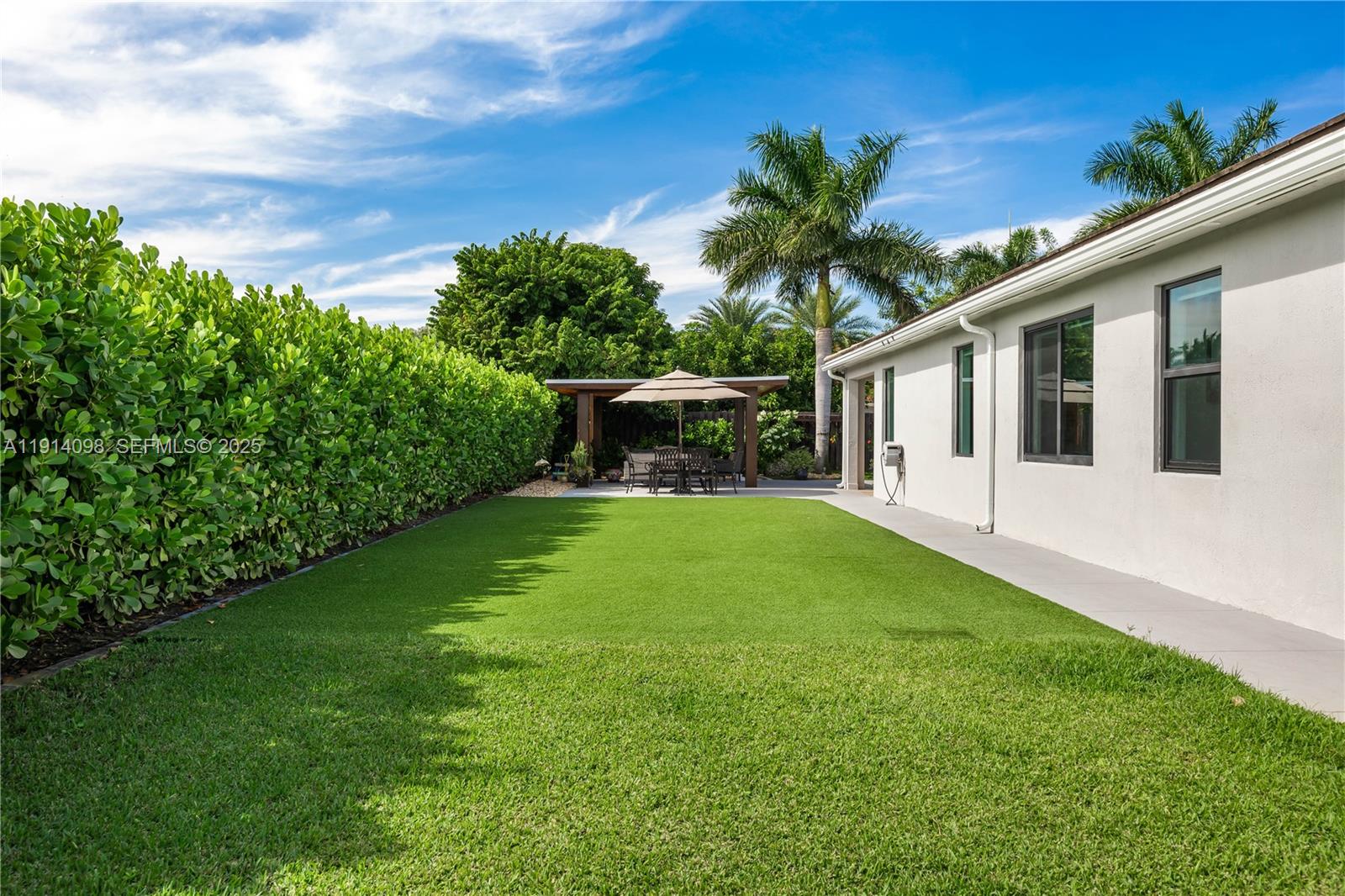 BRIGHT HOMES - Residential