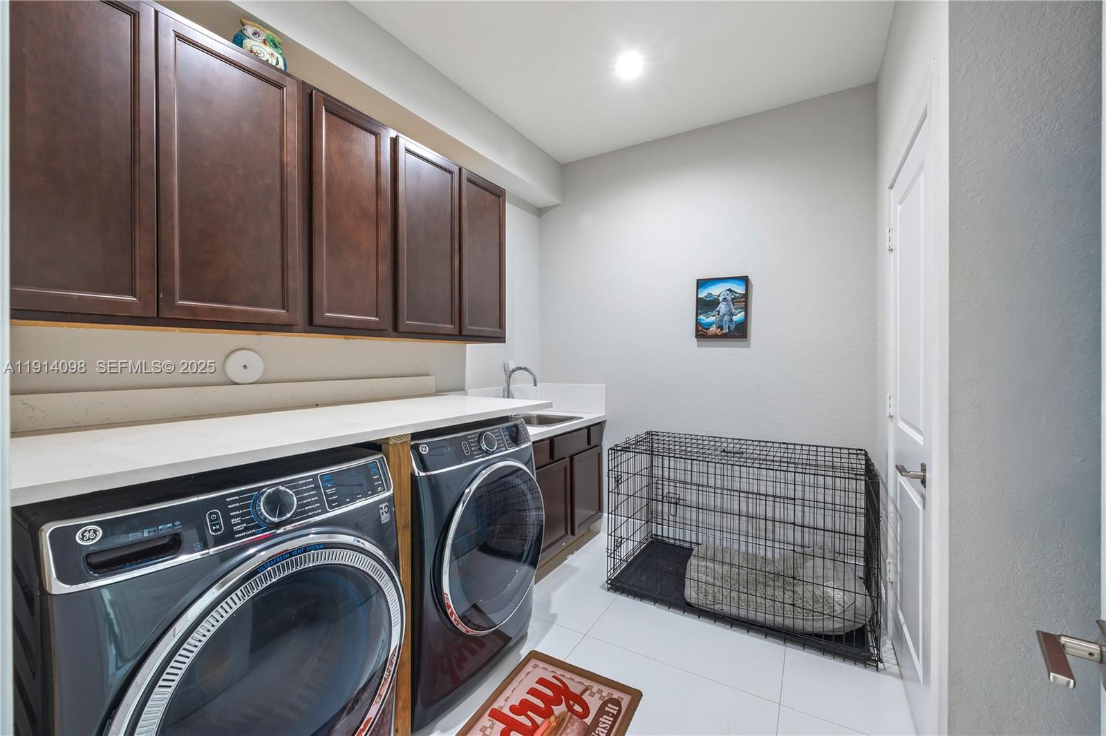 BRIGHT HOMES - Residential