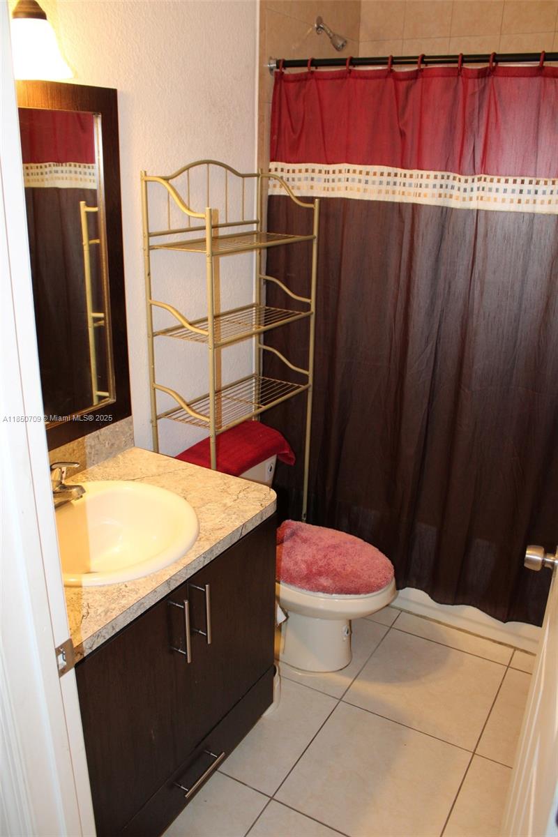 HIALEAH HEIGHTS - Residential