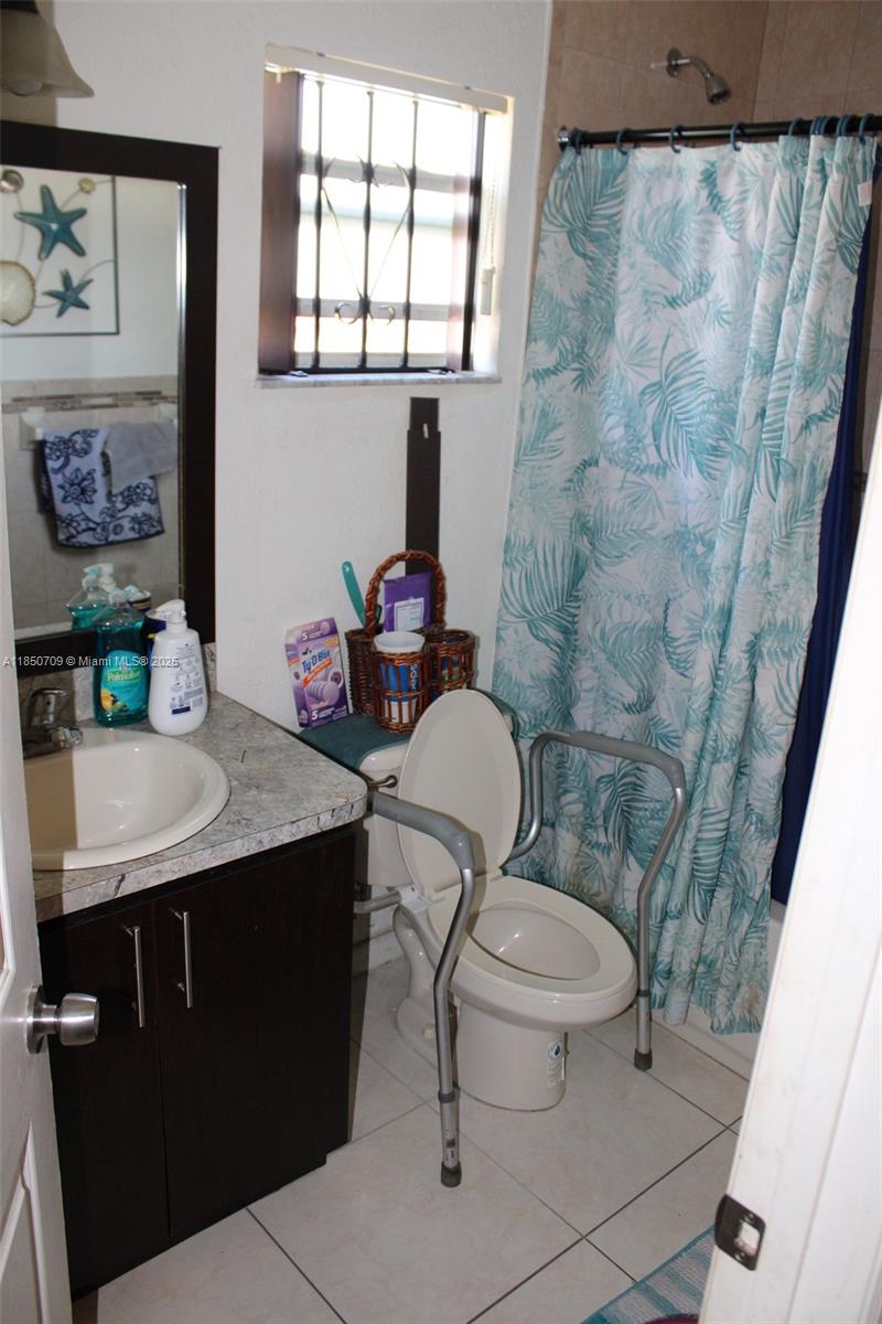 HIALEAH HEIGHTS - Residential