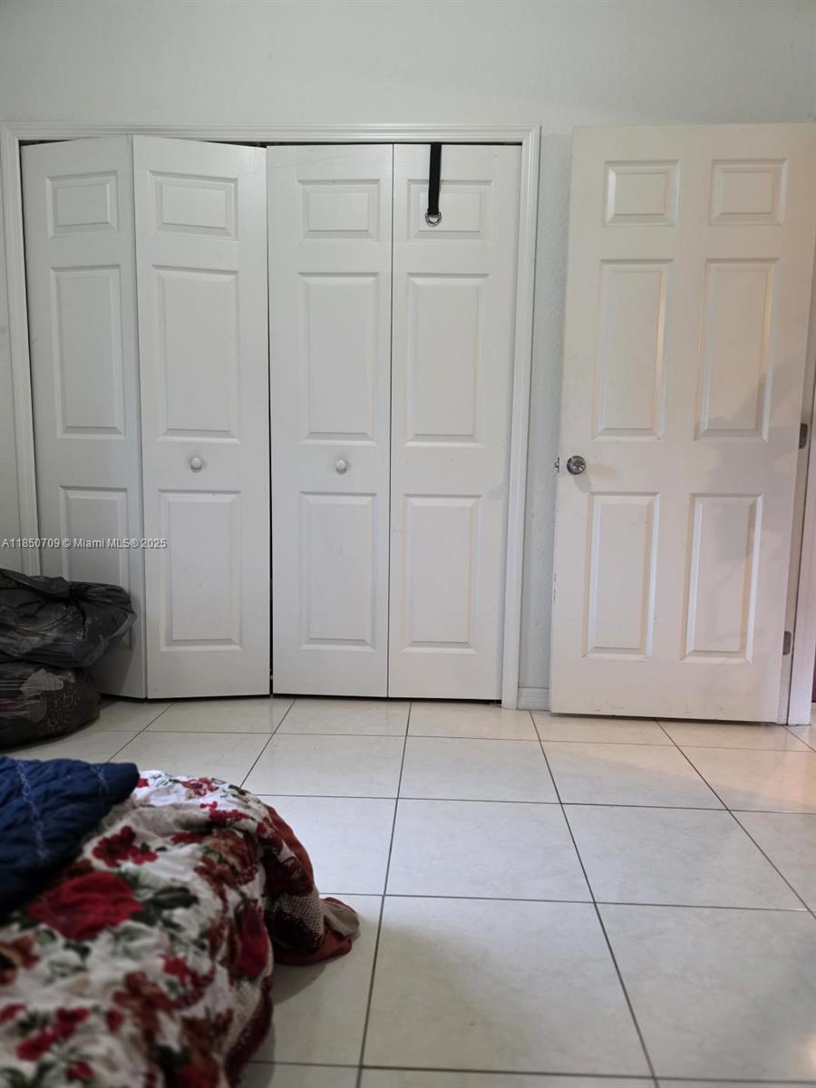 HIALEAH HEIGHTS - Residential