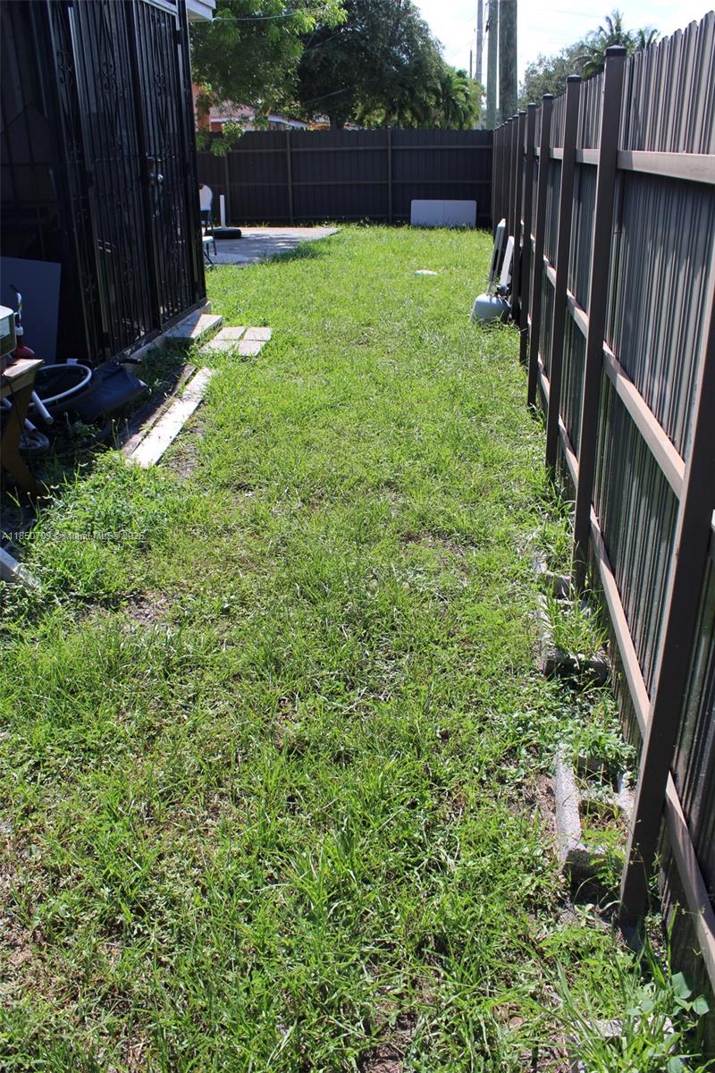 HIALEAH HEIGHTS - Residential