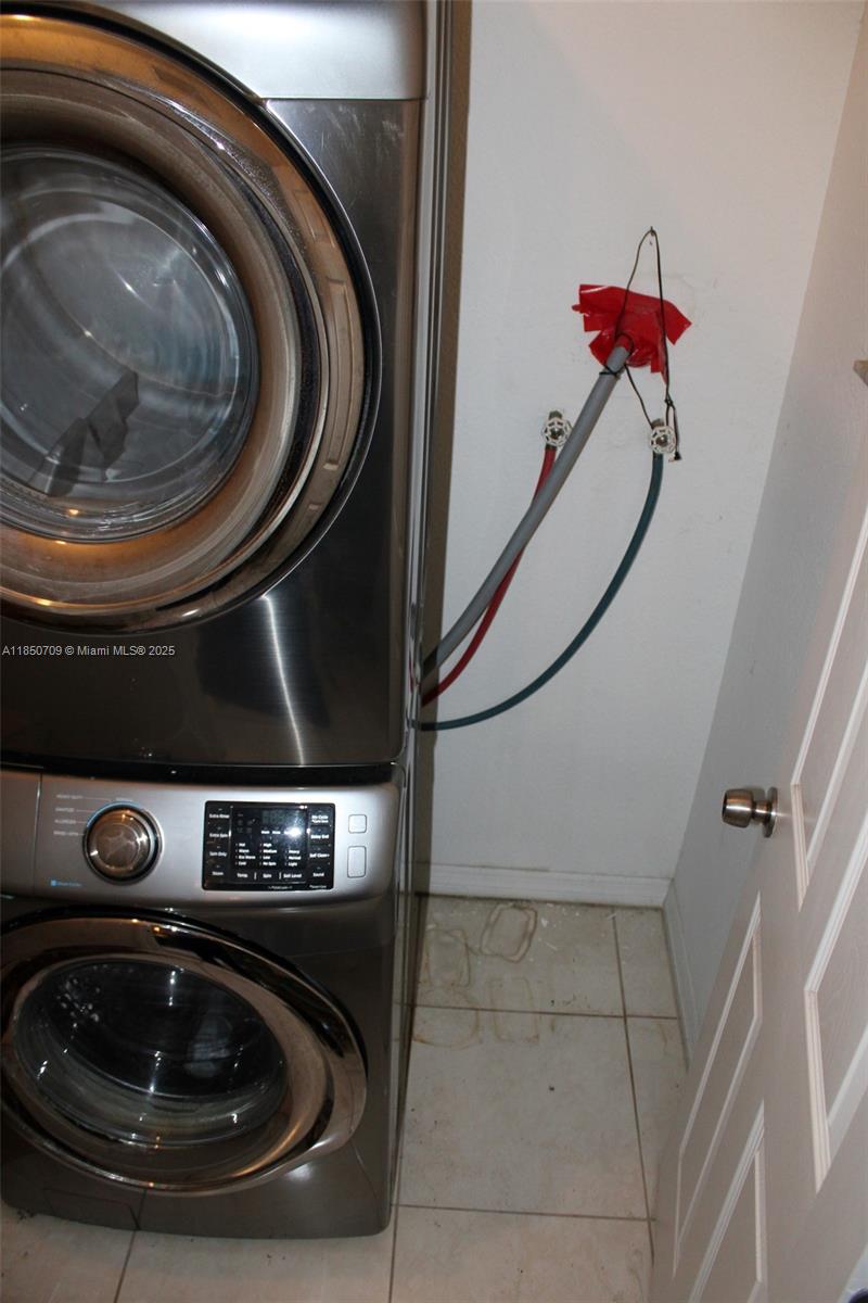 HIALEAH HEIGHTS - Residential