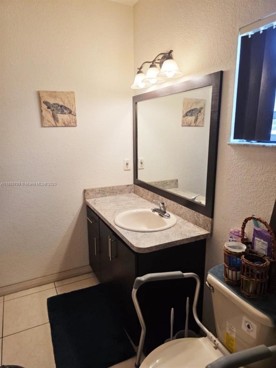 HIALEAH HEIGHTS - Residential