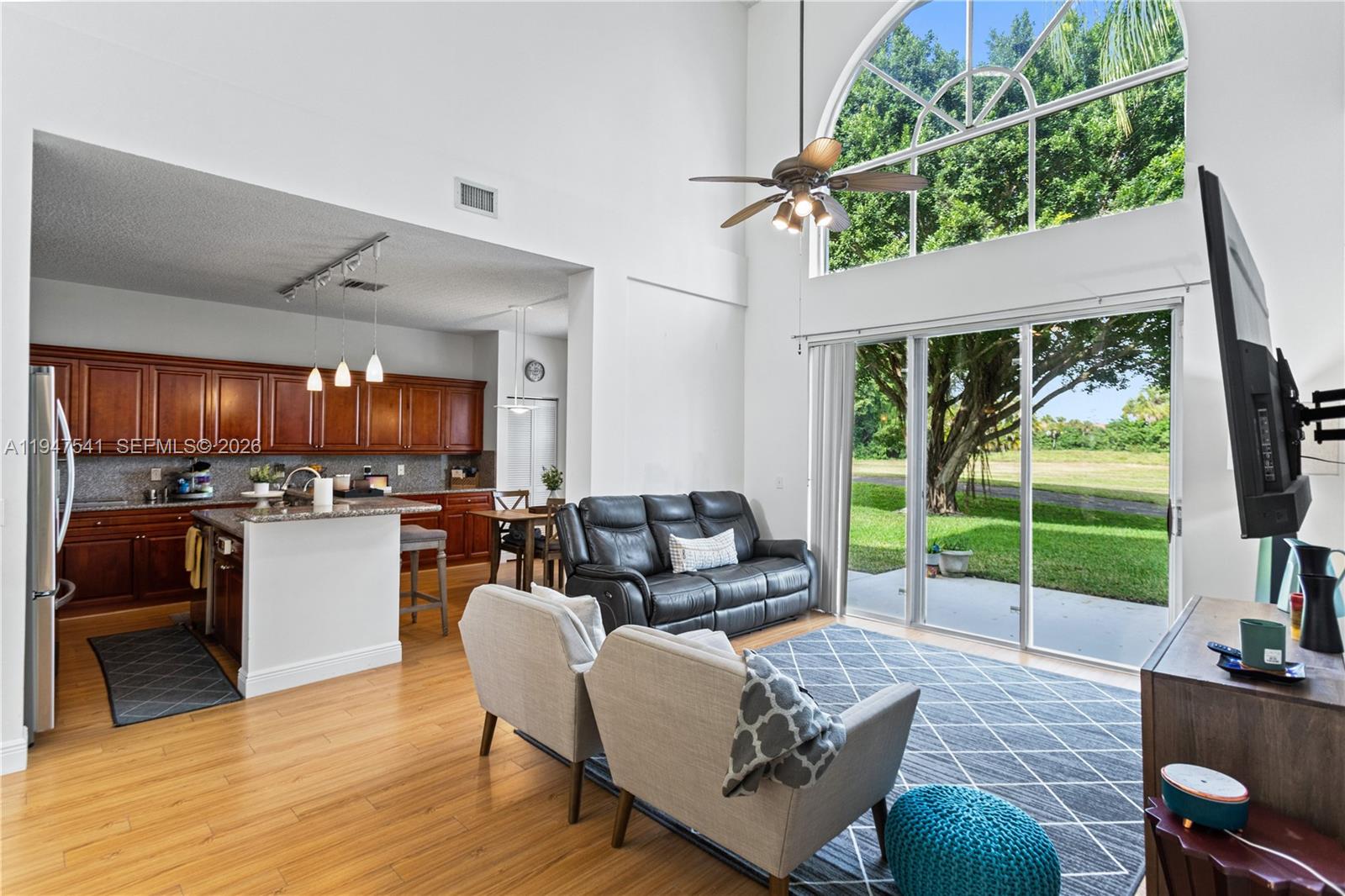 HOLIDAY SPRINGS VILLAGE S - Residential