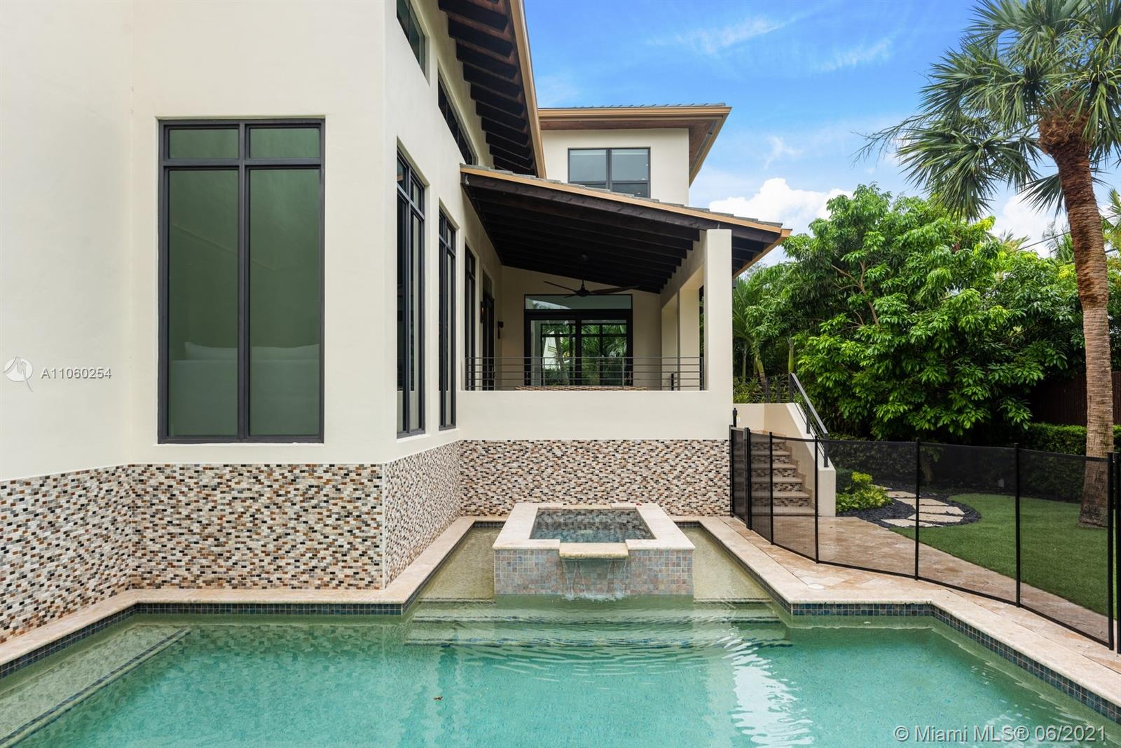 HOLIDAY COLONY - Residential