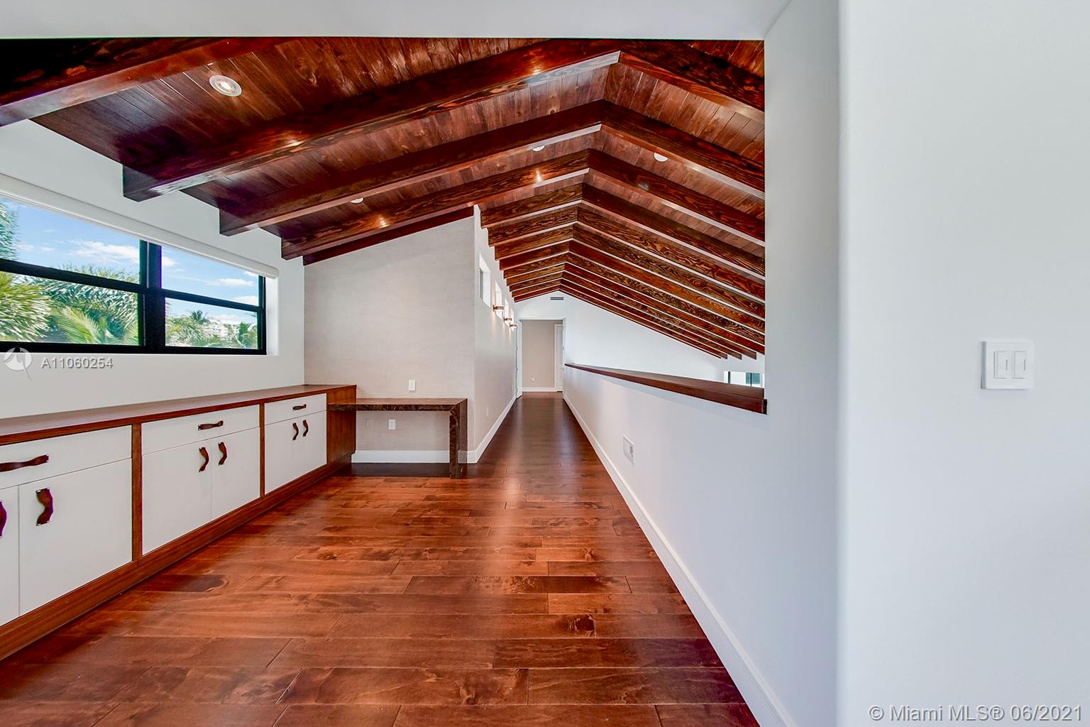 HOLIDAY COLONY - Residential