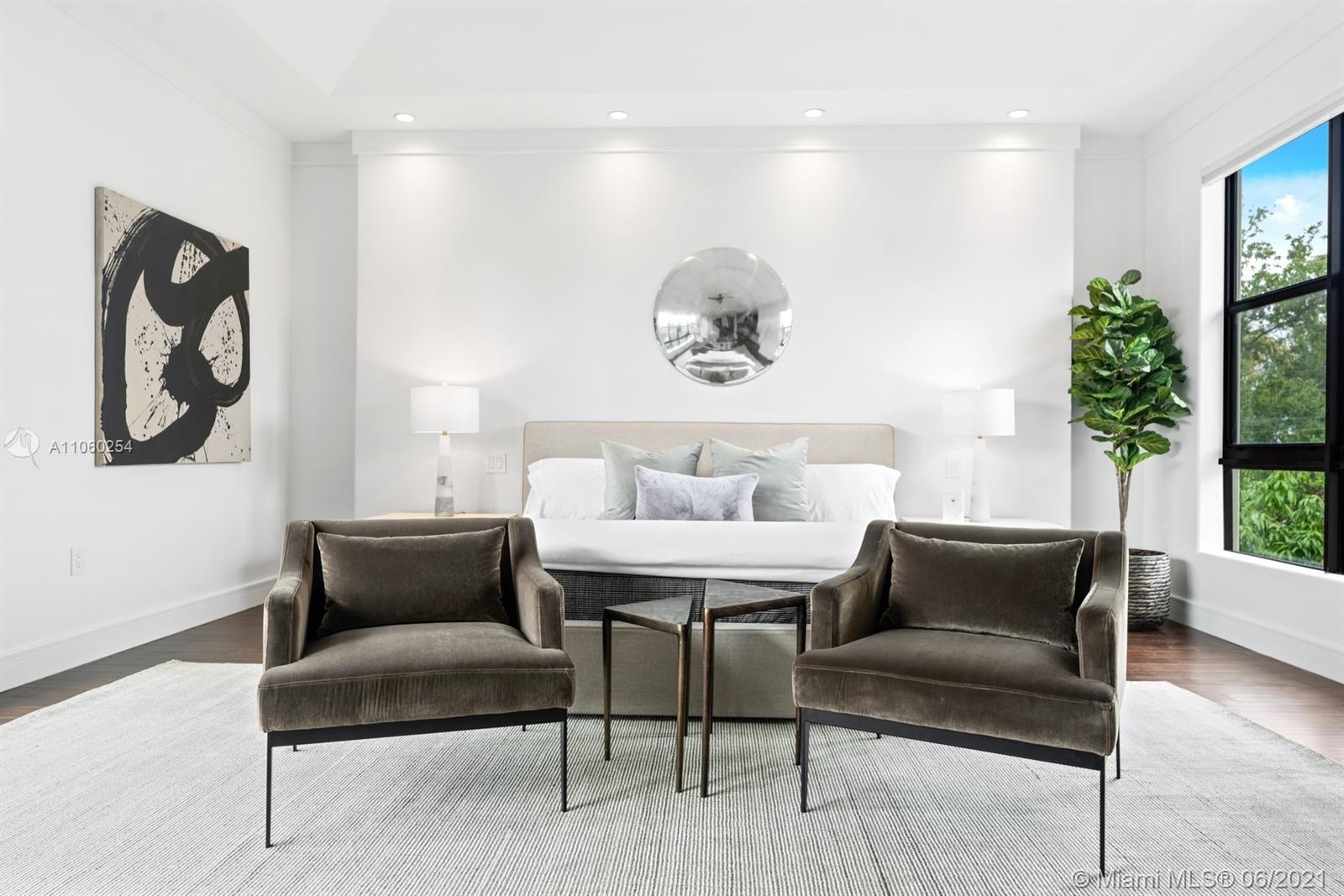 HOLIDAY COLONY - Residential