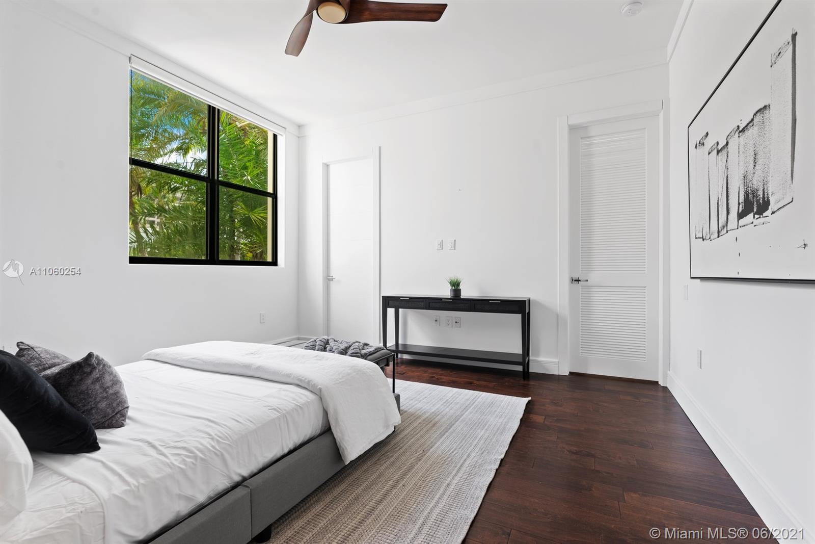 HOLIDAY COLONY - Residential