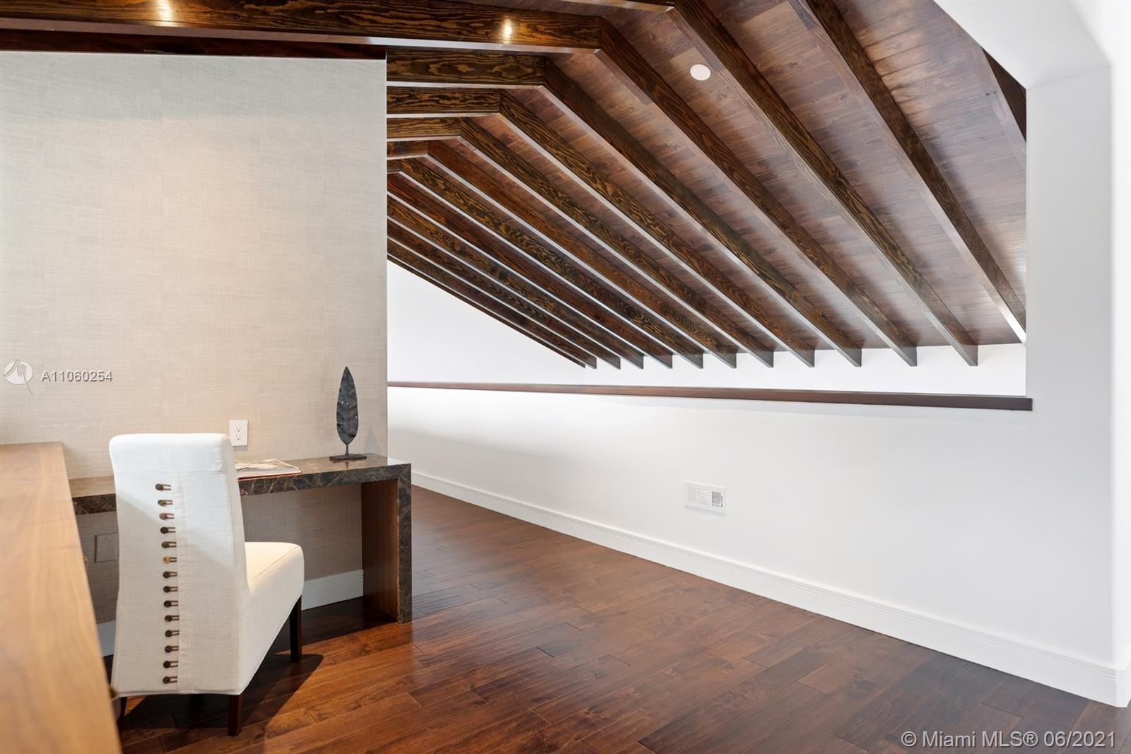 HOLIDAY COLONY - Residential