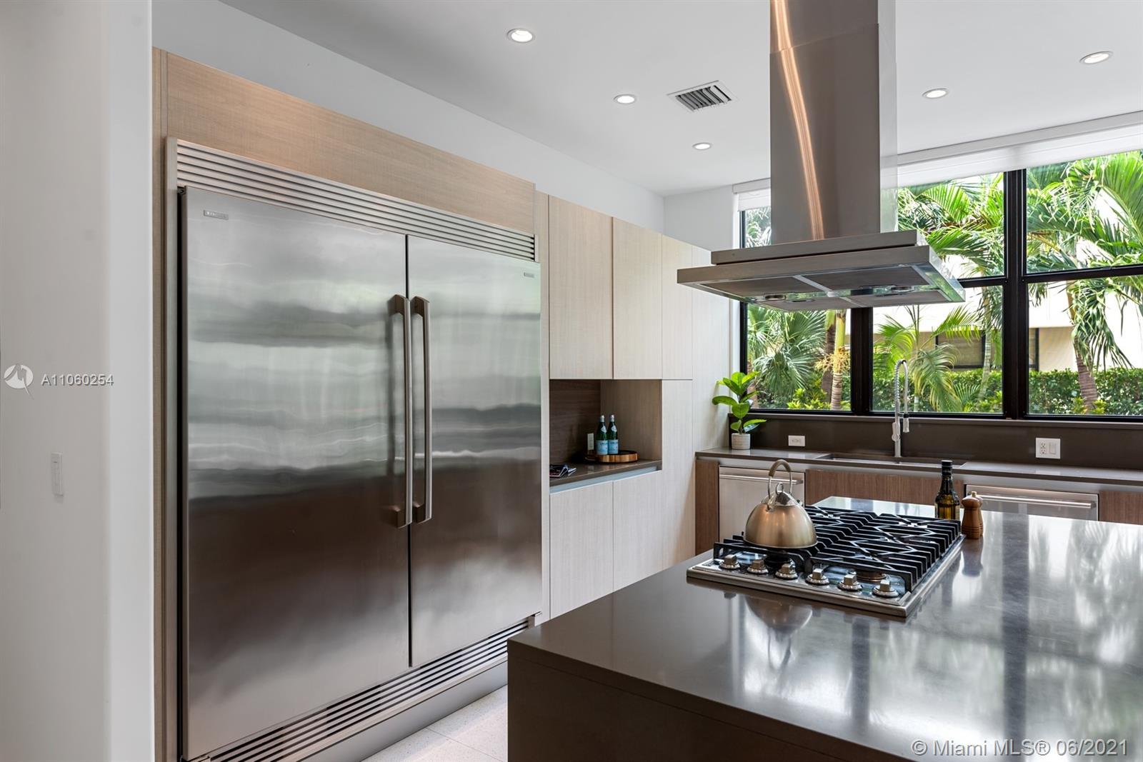 HOLIDAY COLONY - Residential