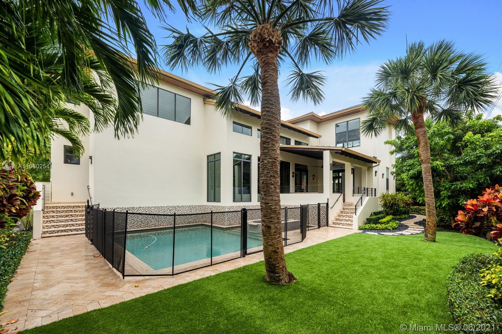 HOLIDAY COLONY - Residential