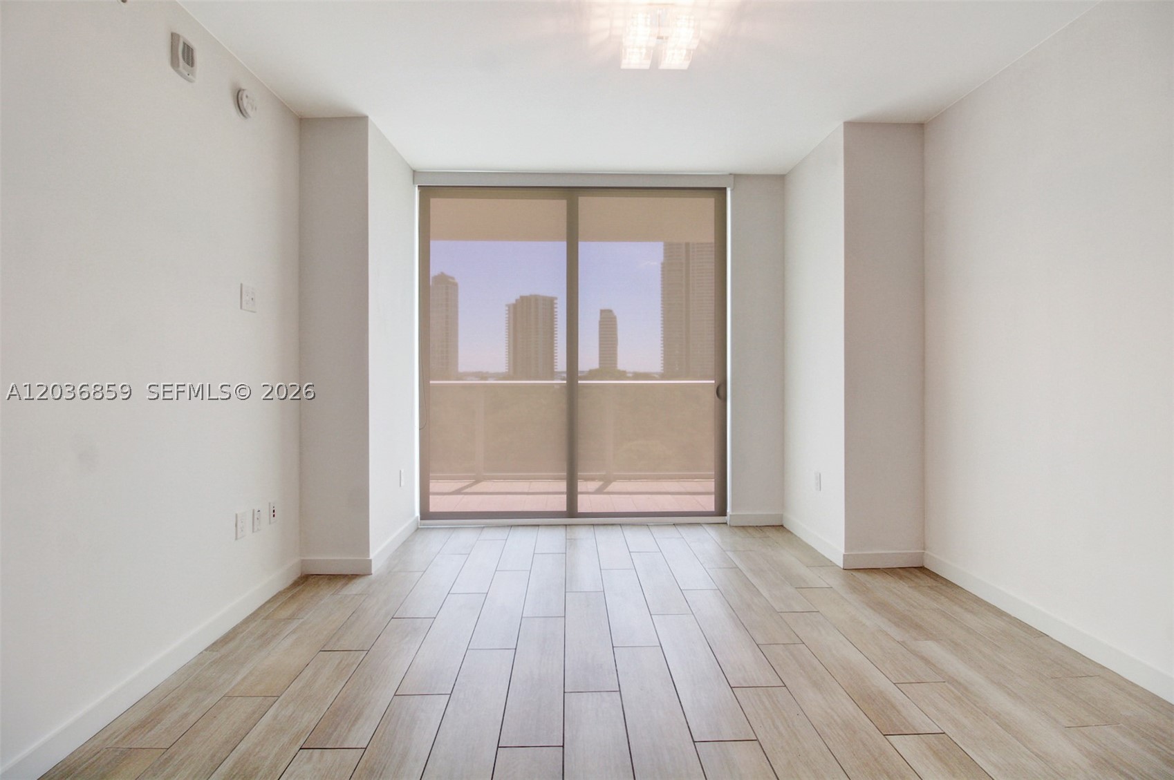 1600 SW 1st Ave 713