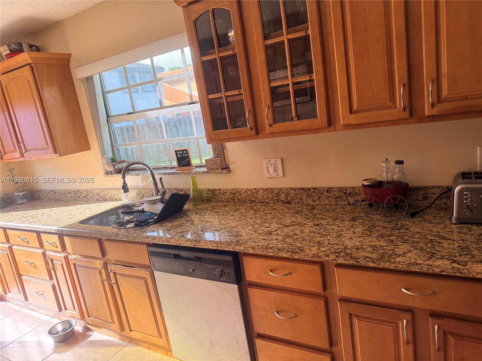 VILLAS OF OLD CUTLER - Residential