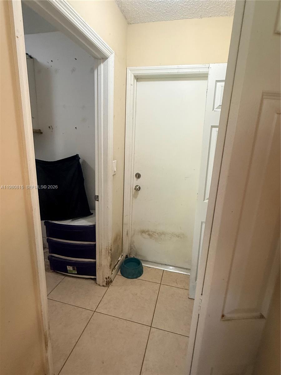 VILLAS OF OLD CUTLER - Residential