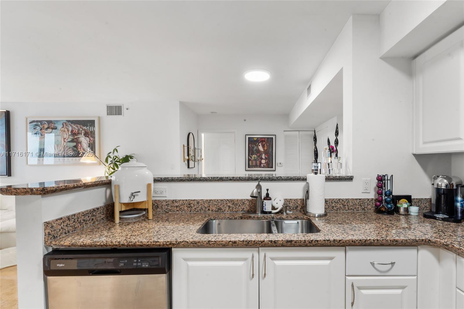 THE MARK ON BRICKELL COND - Residential