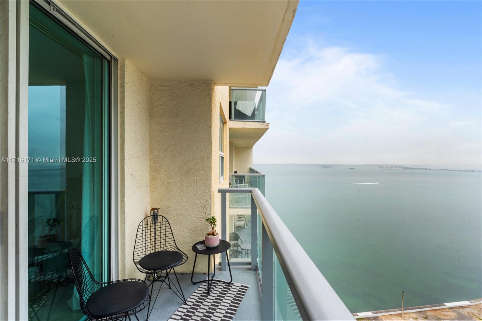 THE MARK ON BRICKELL COND - Residential