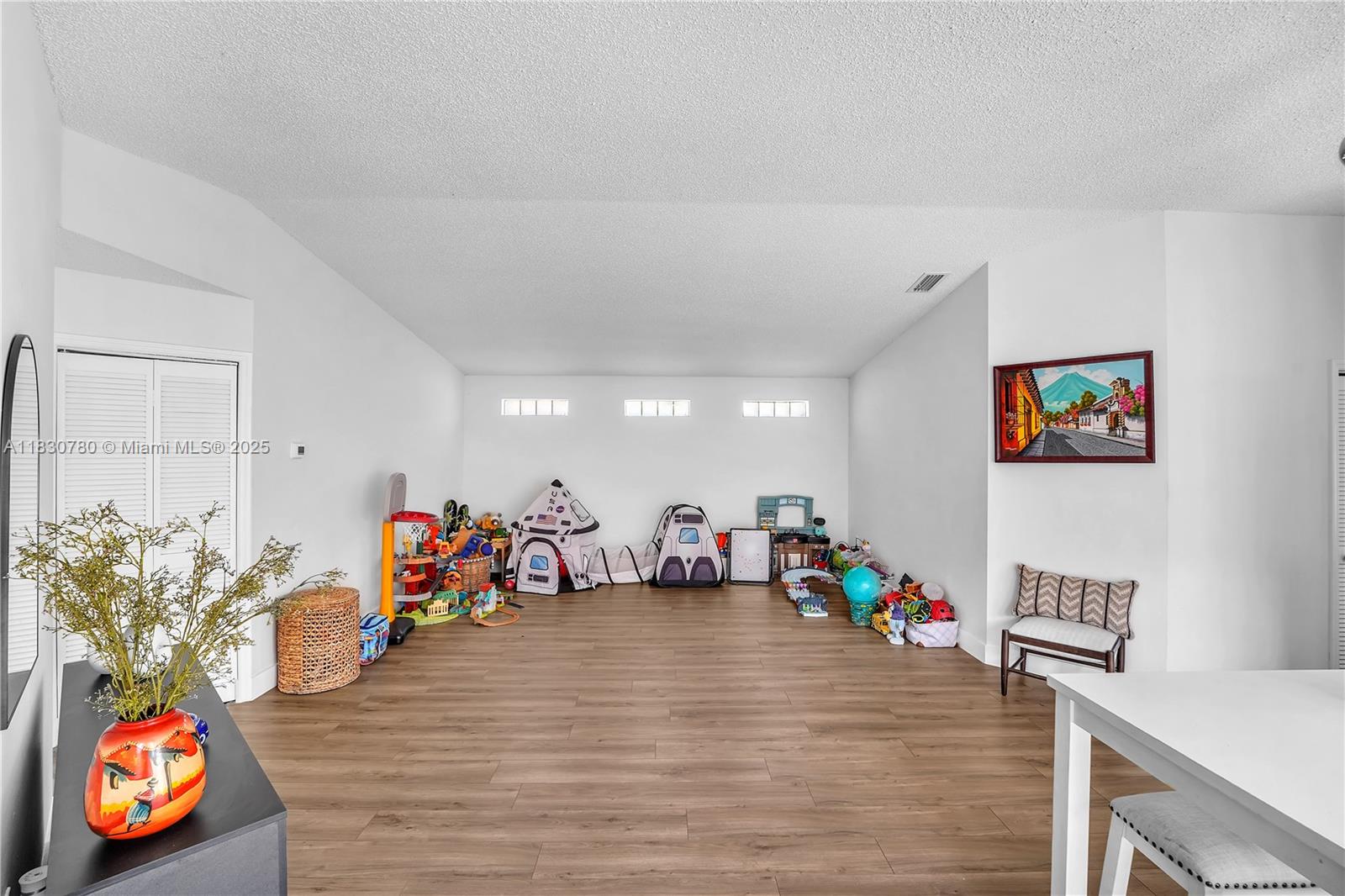 WEITZER SERENA LAKES WEST - Residential