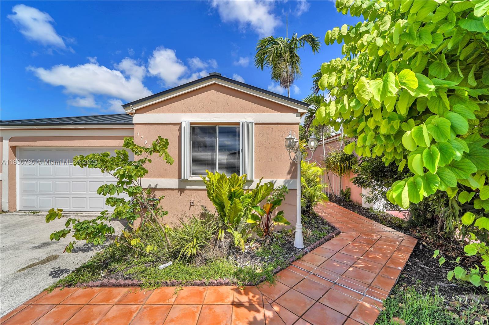 WEITZER SERENA LAKES WEST - Residential