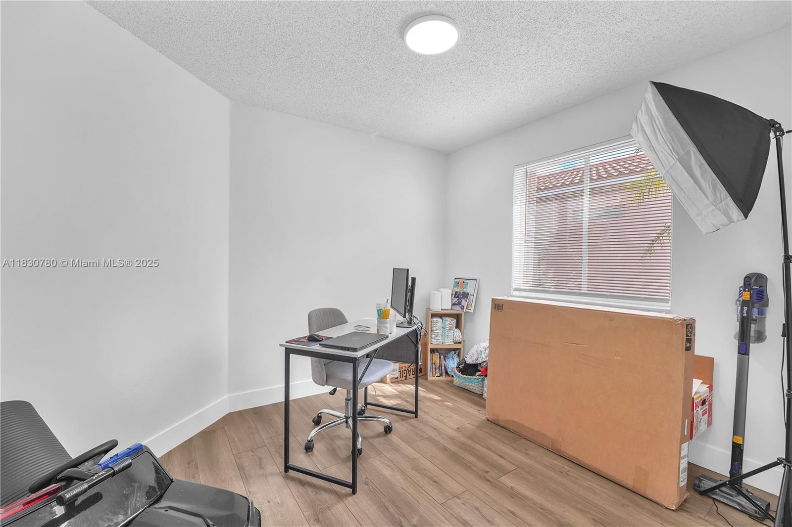 WEITZER SERENA LAKES WEST - Residential