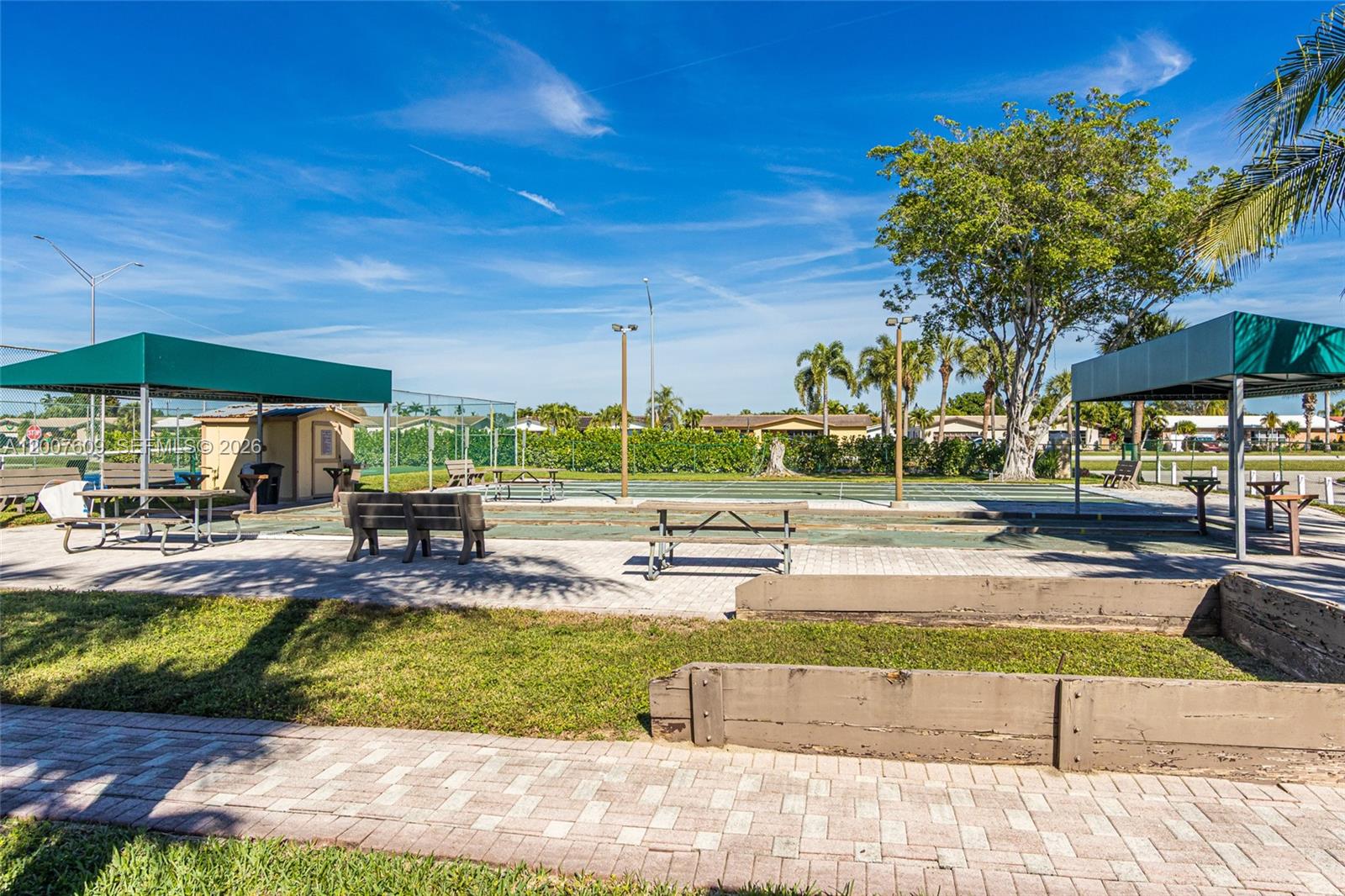 ROYAL PARK GARDENS I-C CO - Residential