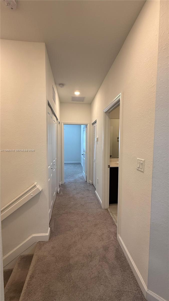 SILVER PALM RESIDENTIAL H - Residential Lease