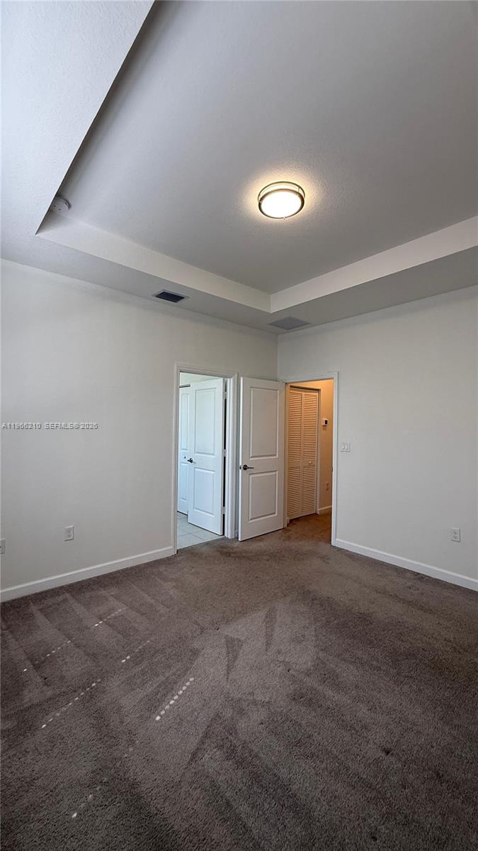 SILVER PALM RESIDENTIAL H - Residential Lease