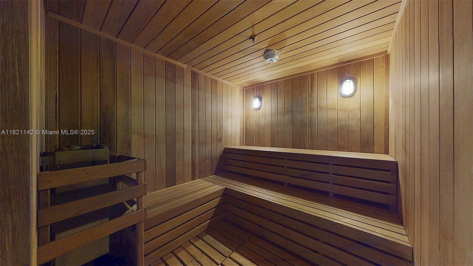 5252 PASEO CONDO - Residential