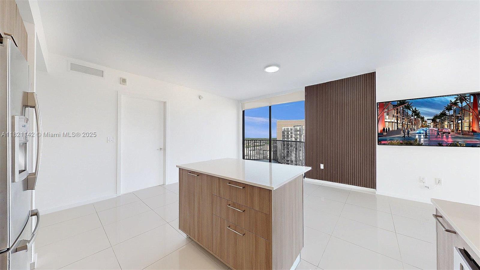 5252 PASEO CONDO - Residential