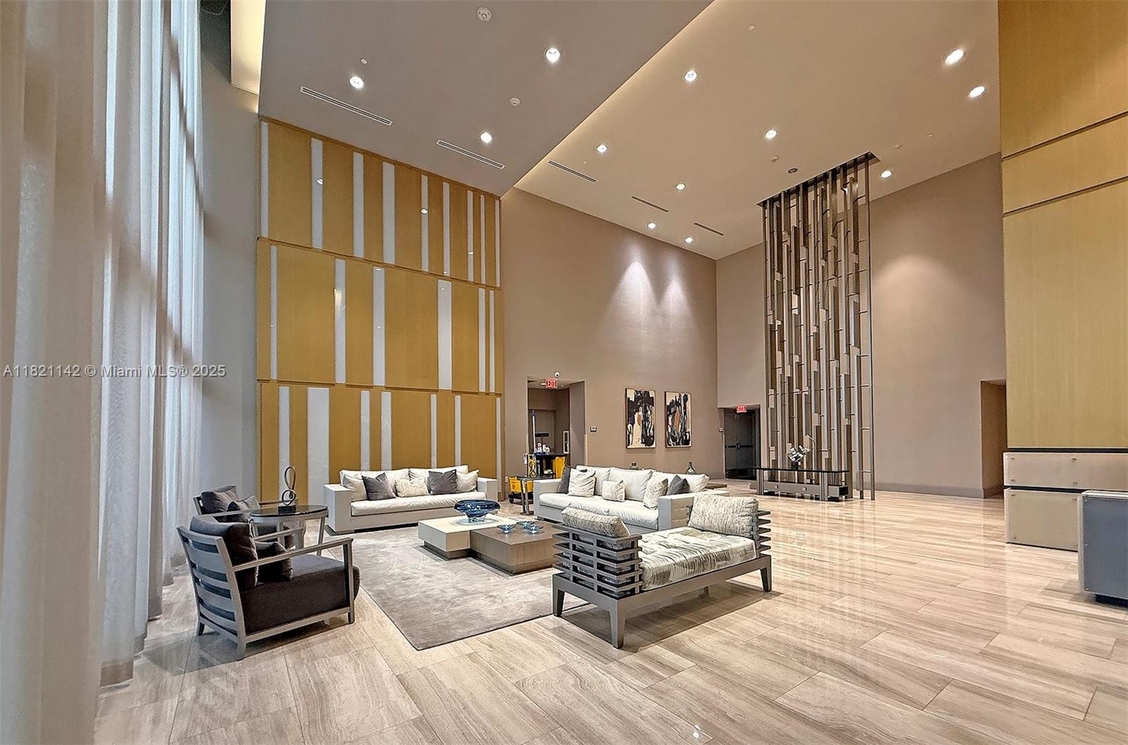 5252 PASEO CONDO - Residential