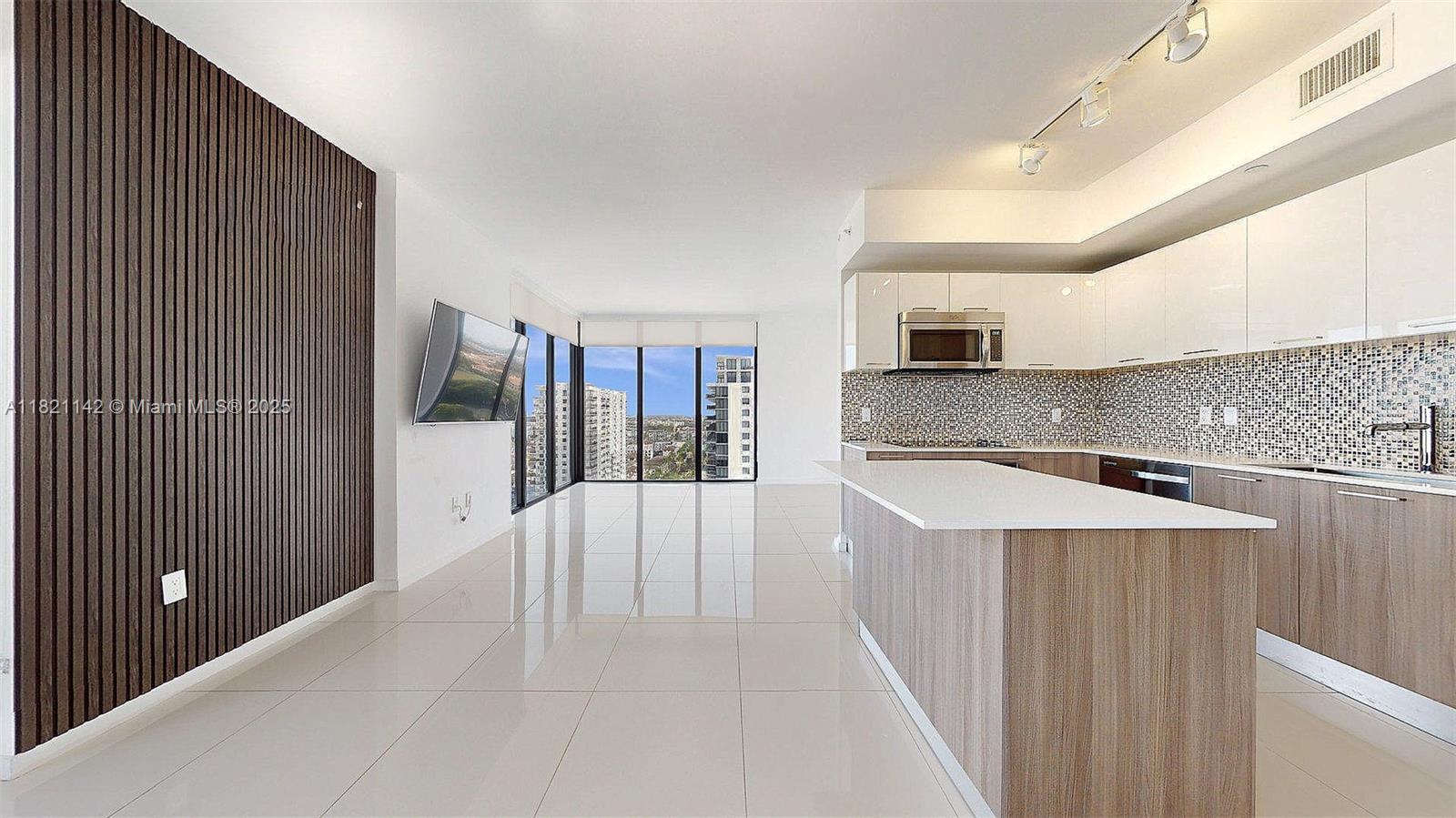 5252 PASEO CONDO - Residential