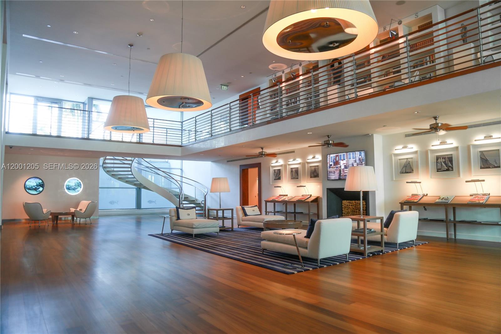 GROVENOR HOUSE CONDO - Residential Lease