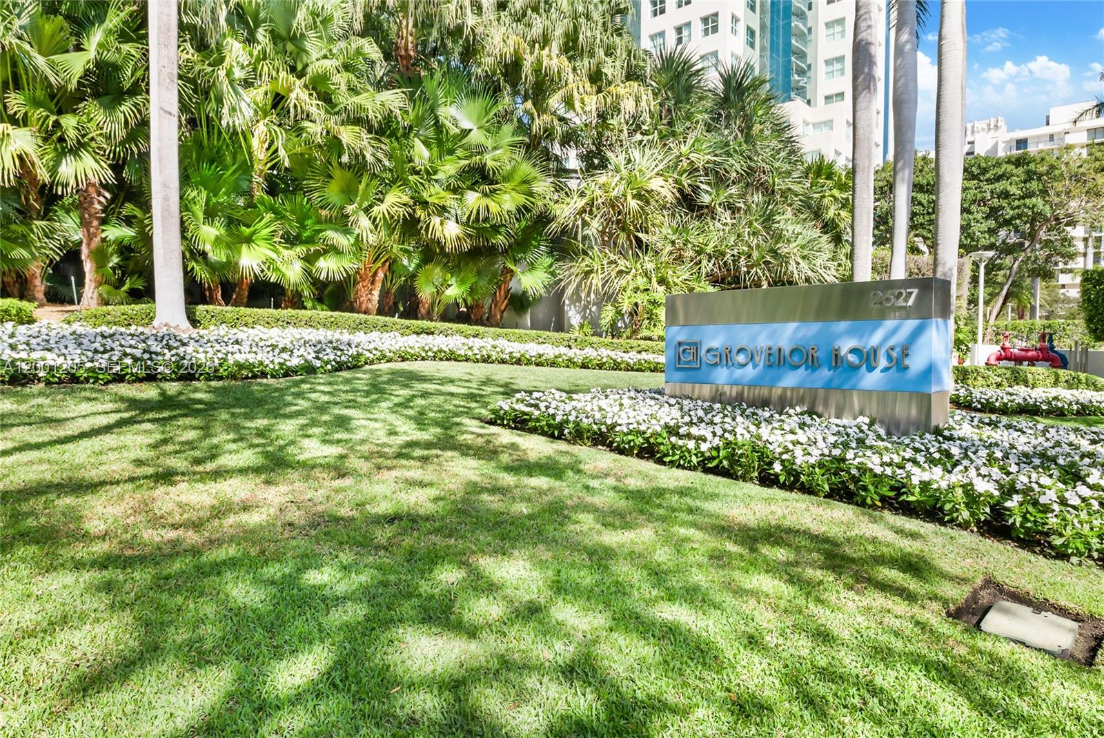 GROVENOR HOUSE CONDO - Residential Lease