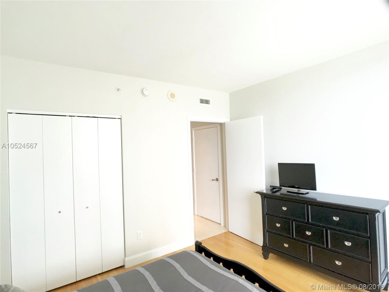 JADE RESIDENCES AT BRICKEL - Residential Lease