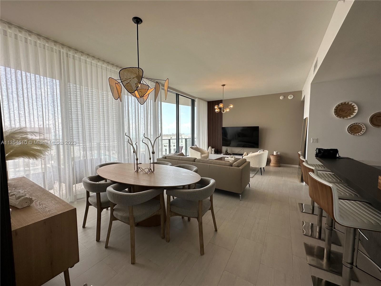 Breathtaking 53rd-floor Brickell Flatiron penthouse. Ten-foot ceilings with professional-grade Miele appliances. Exquisite furnishings, artwork, and decor. Can be rented as furnished or unfurnished. Located in one of Miami’s hottest neighborhoods, Brickell Flatiron’s acclaimed amenities include roof-top pool, wellness and recreational facilities. No Pets Allowed