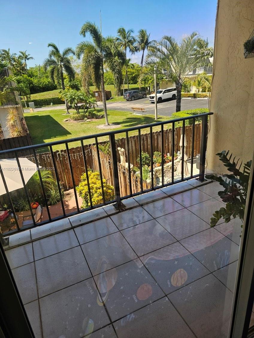 VENETIAN PARK III CONDO - Residential