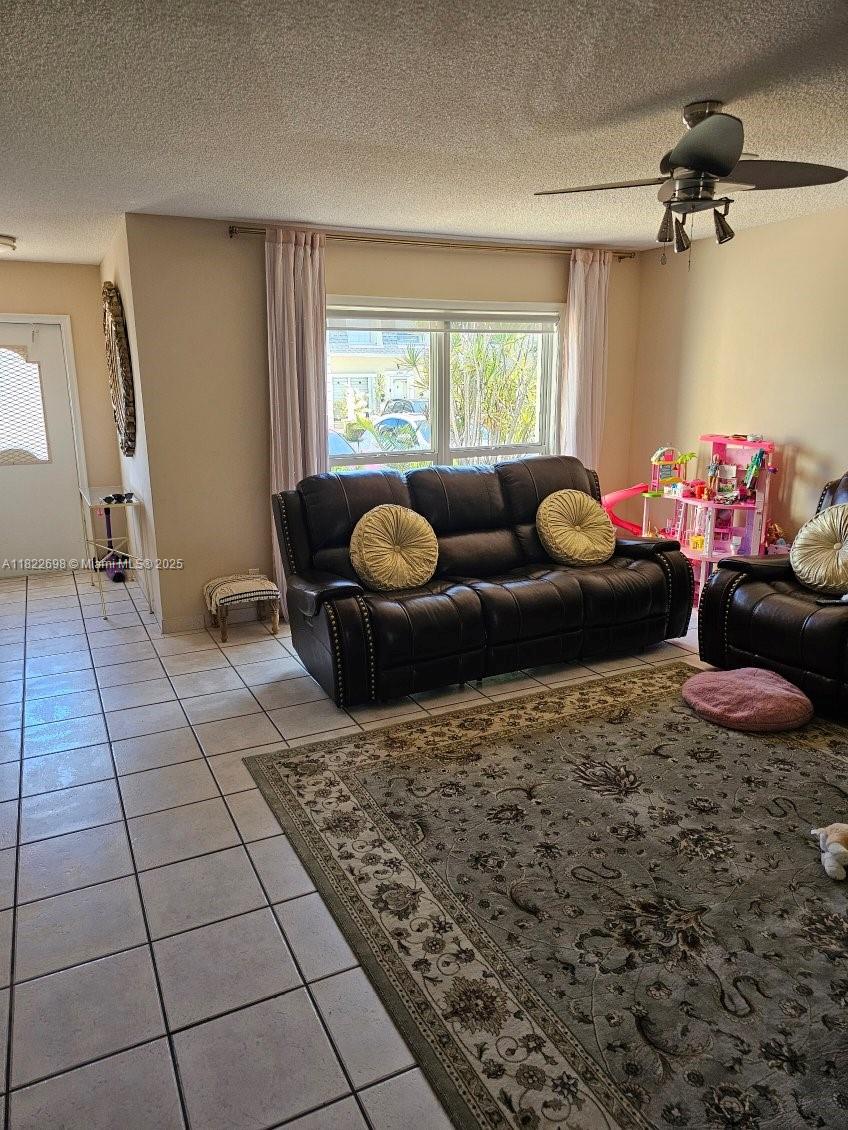 VENETIAN PARK III CONDO - Residential