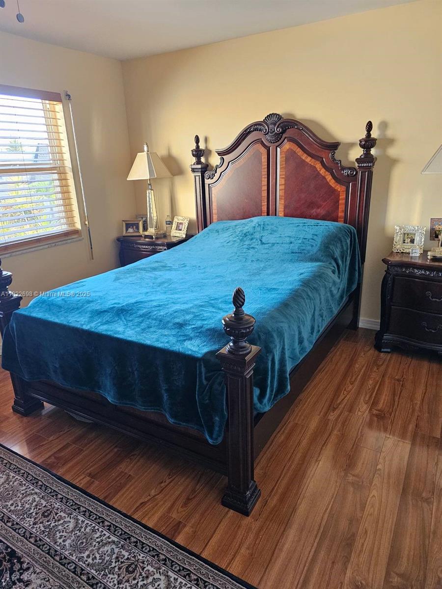 VENETIAN PARK III CONDO - Residential