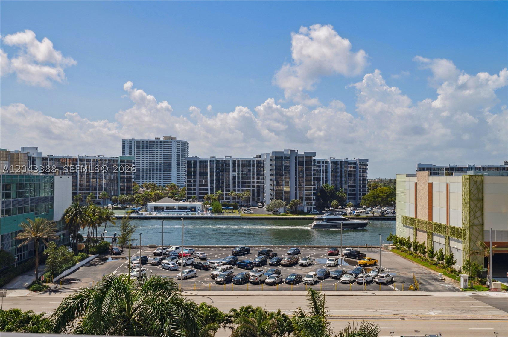 3505 S OCEAN DR 604
