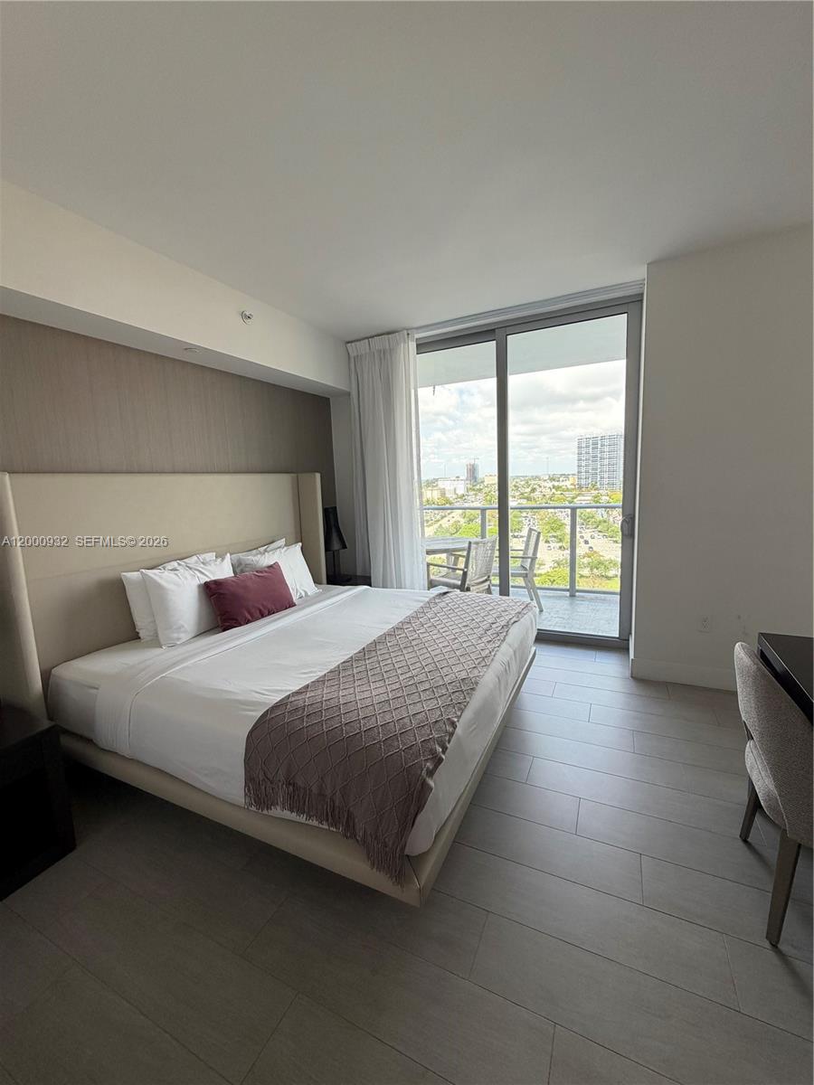 4010 SOUTH OCEAN CONDO - Residential