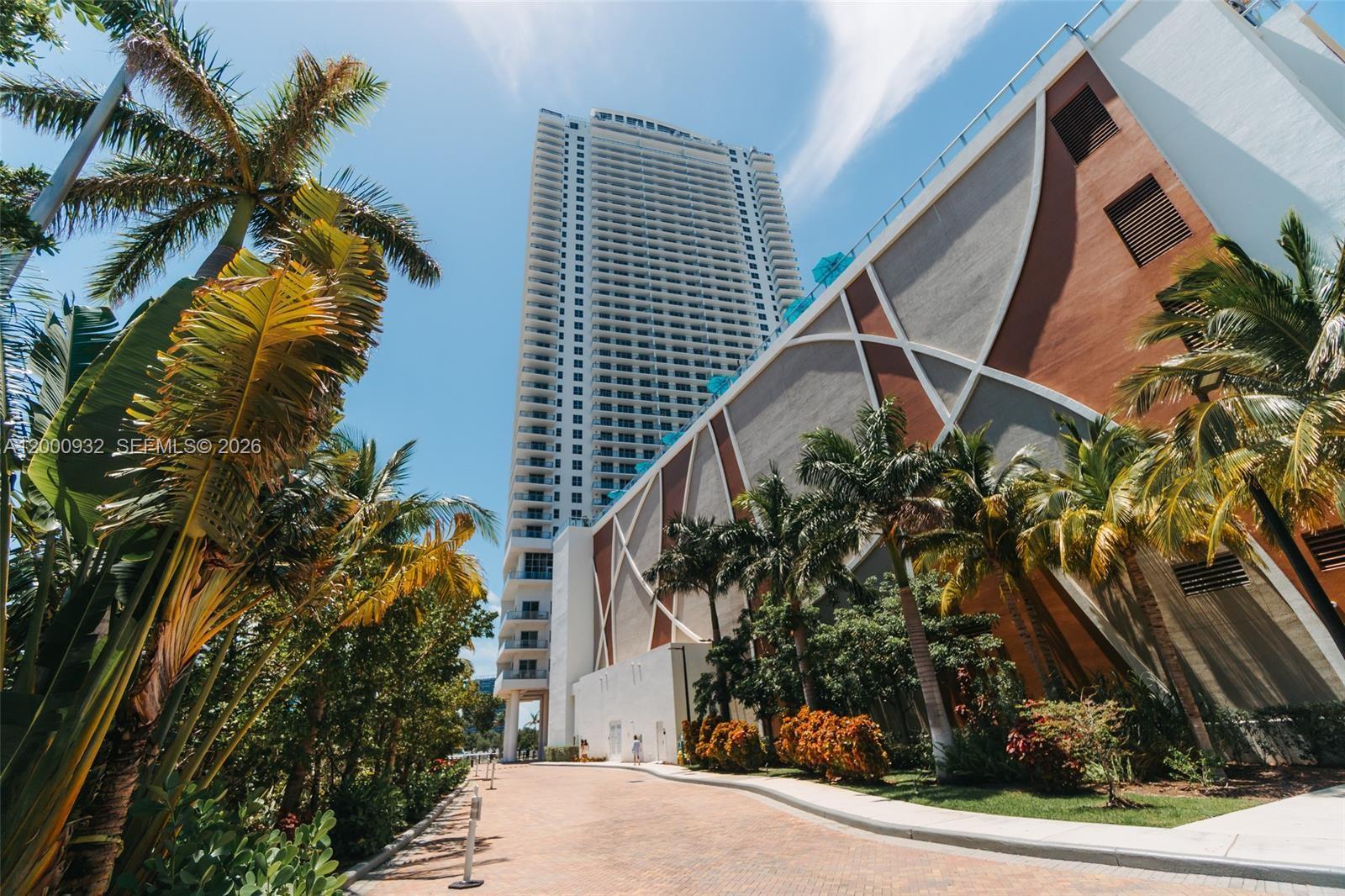 4010 S Ocean Dr R804