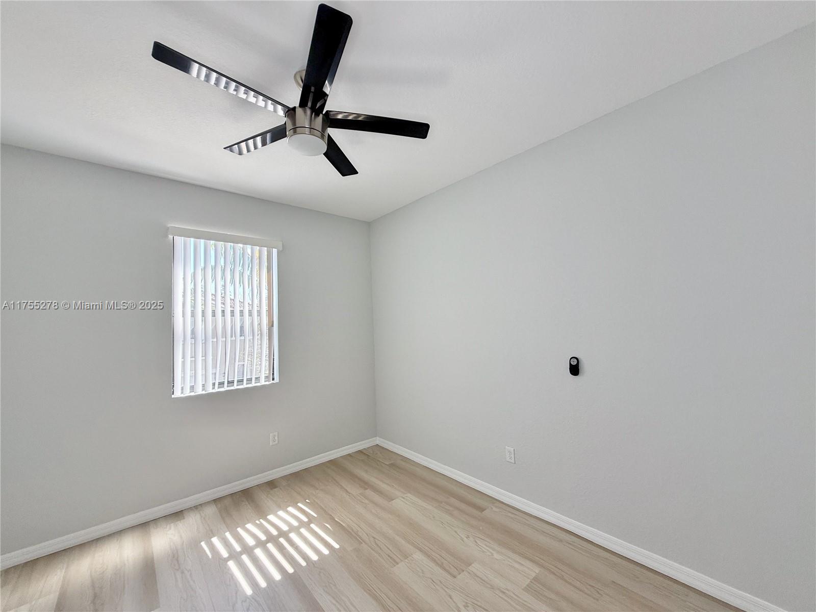 MADISON PLACE - Residential