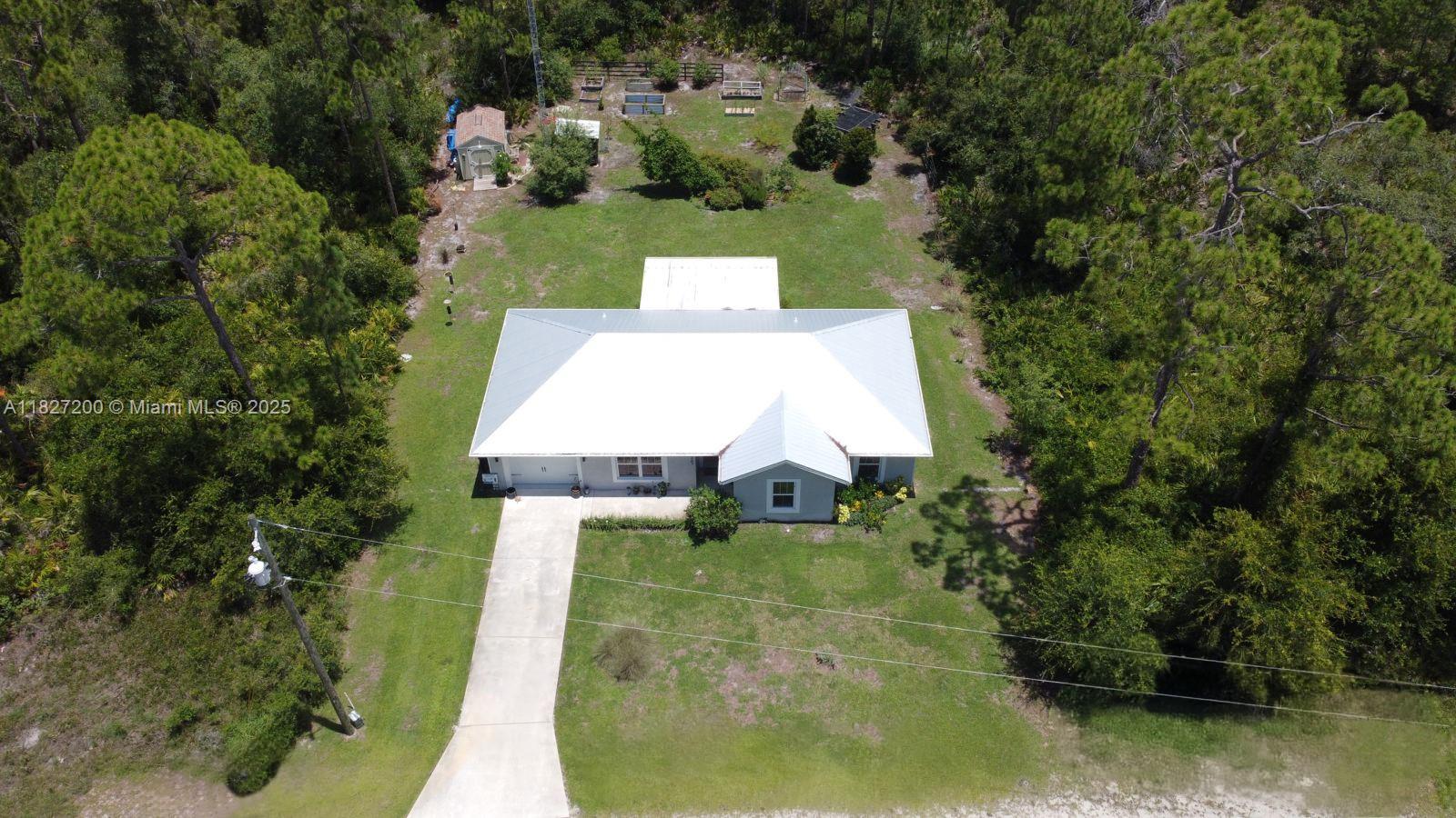 3267 Forbes Dr