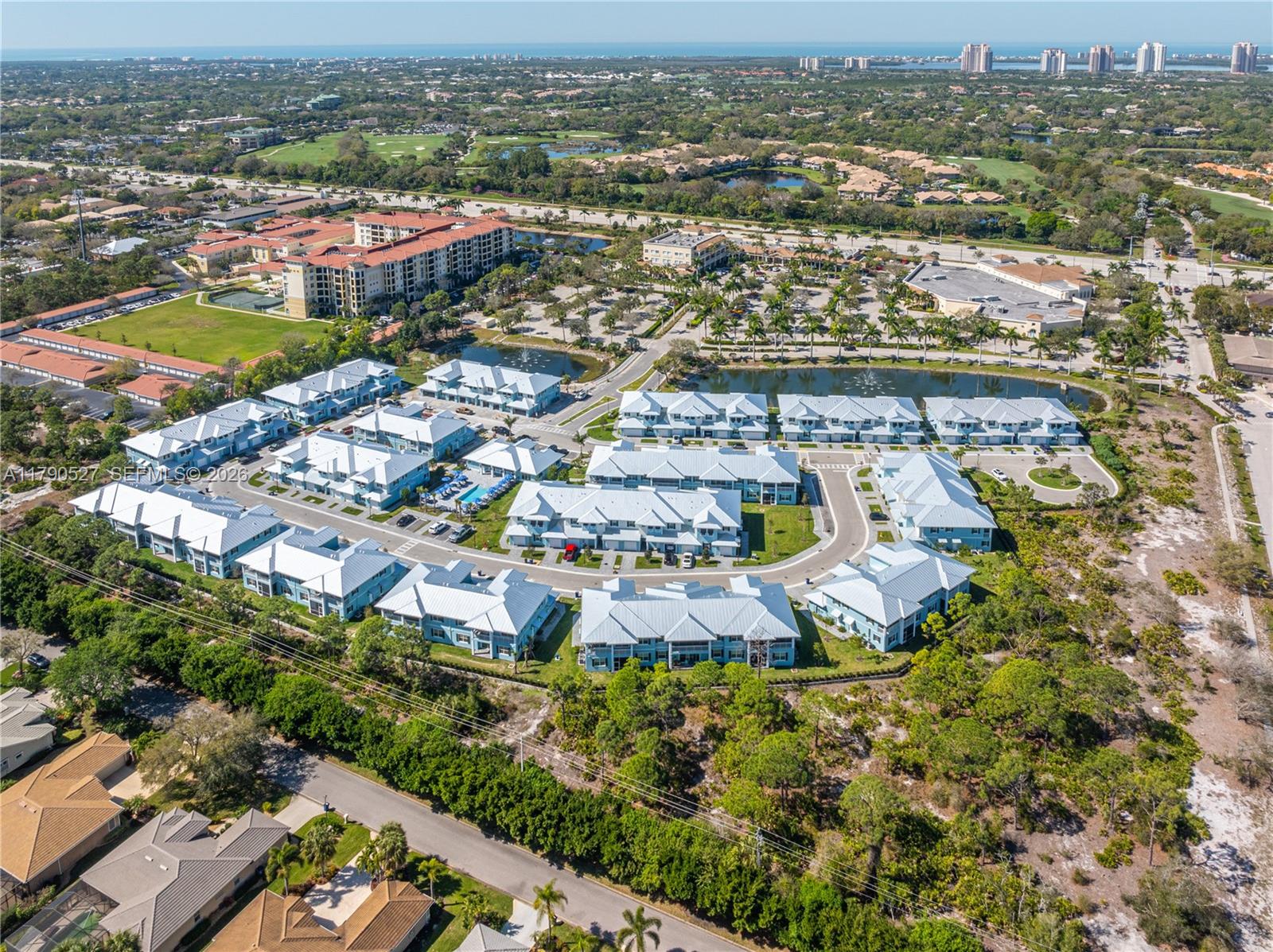 Villa Mar Bonita Beach - Residential